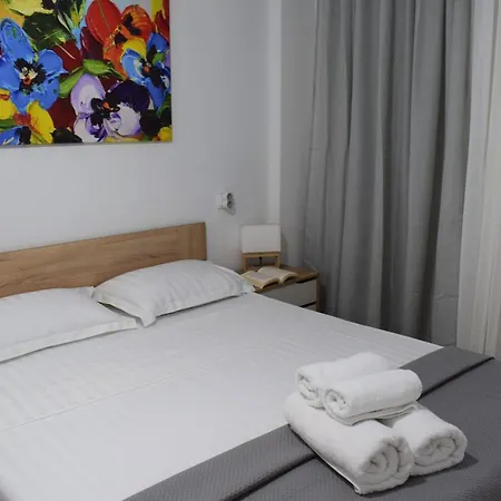 Apartment Mamo 3